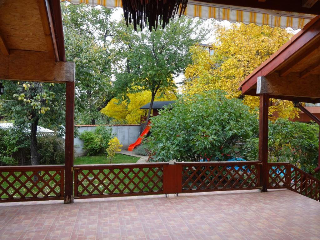 Villa Zorba Bucarest Exterior foto